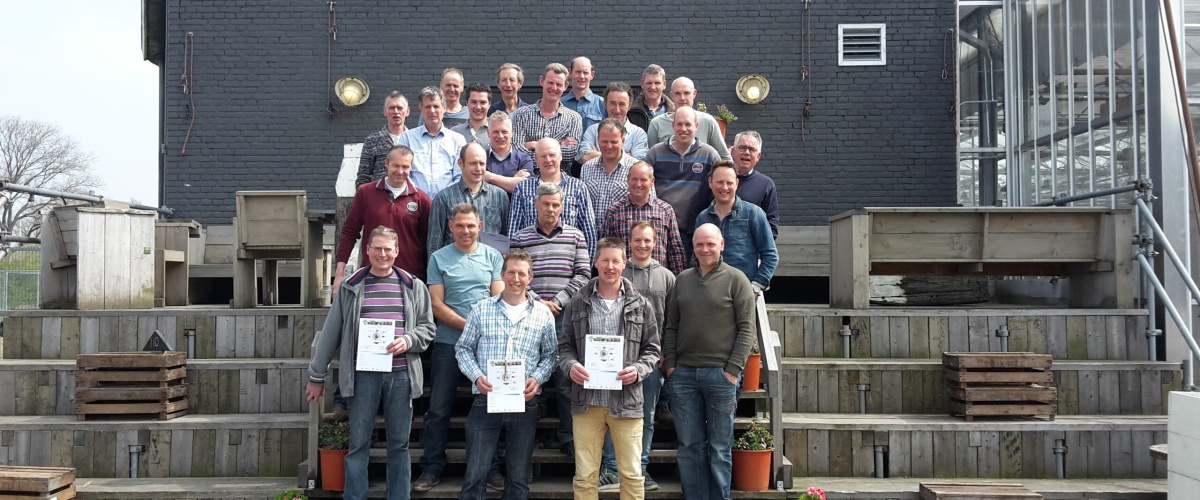Melkveehouders Midden Delfland sluiten succesvol studieseizoen af met kringloopcertificaat