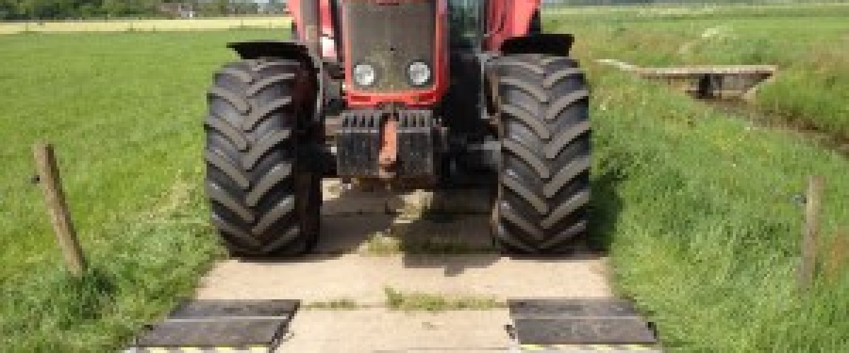 Eerste ervaringen met het mobielwegen van vers gras.